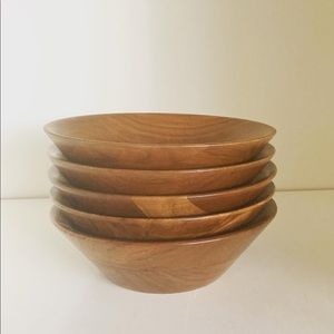 Set of 4 Walnut Wood Bowls